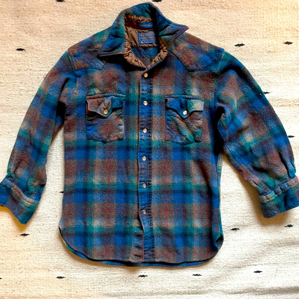 Pendleton Wool Button Down long sleeve shirt size M